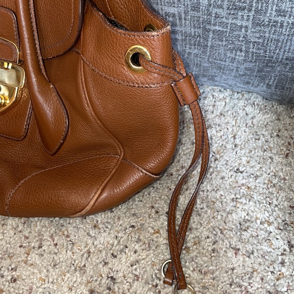 Brown leather Prada satchel - Picture 4 of 13